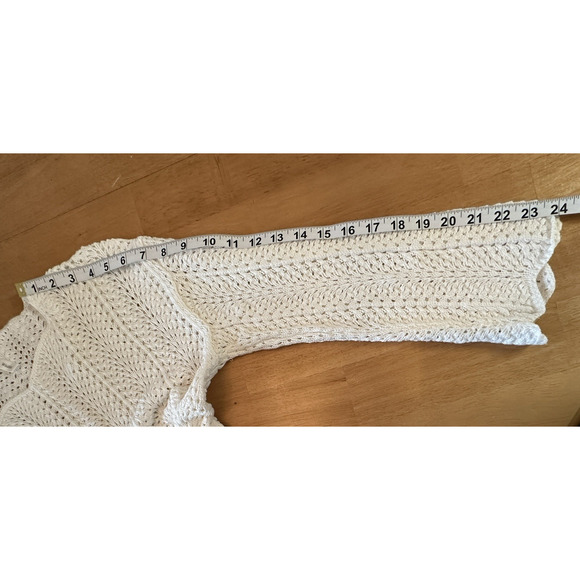 Wishlist Womens sz M Crochet Sweater White Crop Coastal Wide Sleeve - Picture 4 of 6